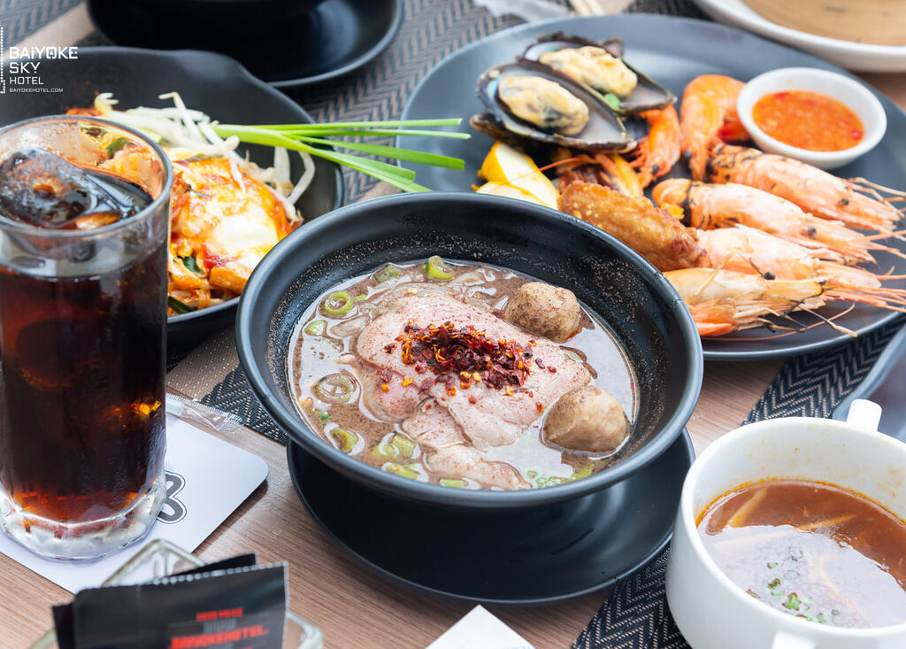 05彩虹雲霄酒店76F : 78F 自助餐